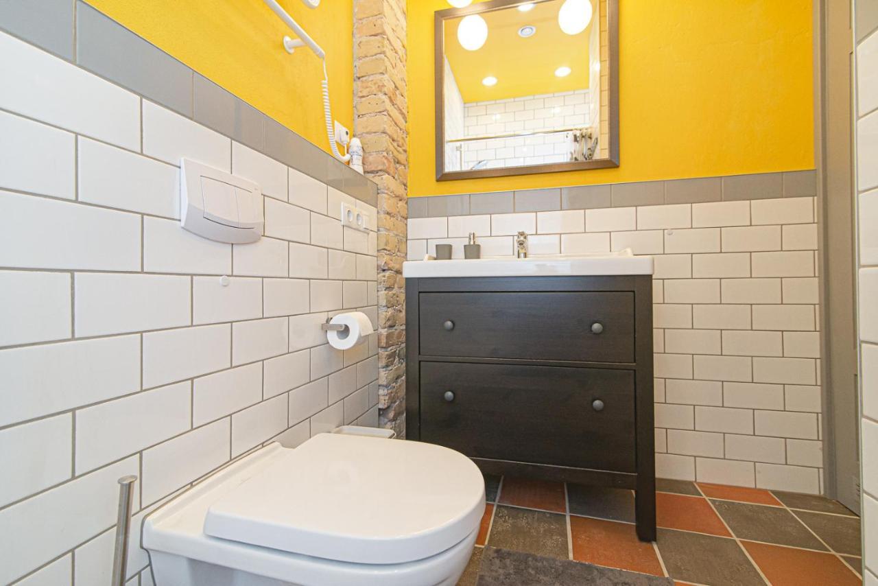 Modern Vilnius Old Town Apartment With Free Parking المظهر الخارجي الصورة